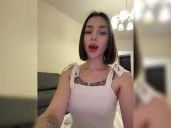 BabyDarii — Bongacams recorded stream image, 25.03.2025 15:20