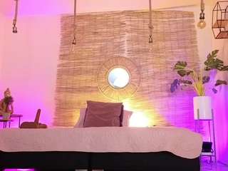 lady-brownn — Camsoda recorded stream image, 26.03.2025 11:30