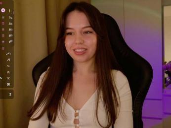 Businka13 — Bongacams recorded stream image, 26.03.2025 17:00
