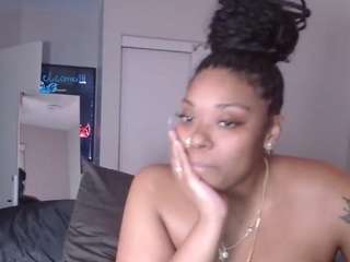 siennadivyne — Camsoda recorded stream screenshot (28 Mar 2025)