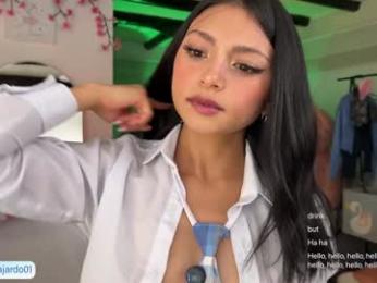 sweet_littleee — Chaturbate recorded stream image, 28.03.2025 21:10