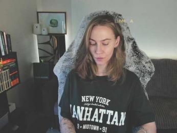 Adamova_Eva — Bongacams recorded stream screenshot (29 Mar 2025)