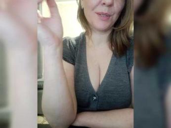 Veronika_Gold — Bongacams recorded stream image, 03.02.2025 20:30