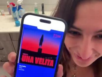 camiliakxoxo — Chaturbate recorded stream image, 30.03.2025 14:00