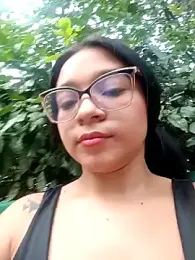 -VICKKY — Stripchat recorded stream image, 31.03.2025 14:00