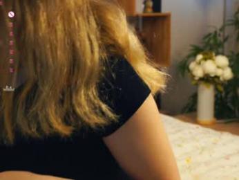 pinkncrazy — Chaturbate recorded stream screenshot (04 Feb 2025)