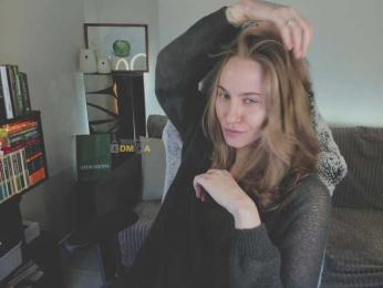 Adamova_Eva — Bongacams recorded stream screenshot (31 Mar 2025)