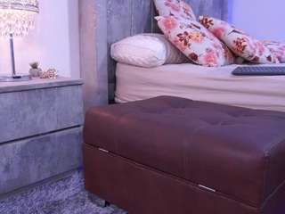 lara-giraldo — Camsoda recorded stream image, 01.04.2025 01:50