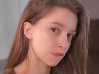 little_poetry — Chaturbate recorded stream image, 01.04.2025 12:40
