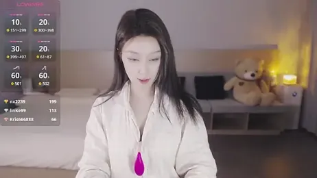 Lucky-baby — Stripchat recorded stream image, 01.04.2025 13:00