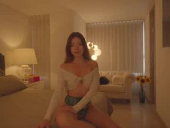 emma_lu1 — Chaturbate recorded stream image, 01.04.2025 14:20