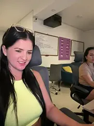 Carolina_Novoa — Stripchat recorded stream image, 01.04.2025 22:00