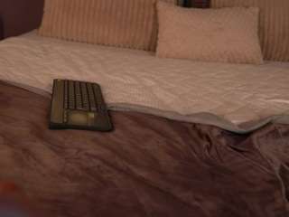 ellediane — Camsoda recorded stream image, 01.04.2025 23:50