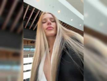 ALVUWKA — Bongacams recorded stream screenshot (02 Apr 2025)