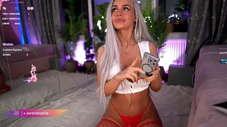 Serene_Sophiex — Stripchat recorded stream image, 02.04.2025 20:10