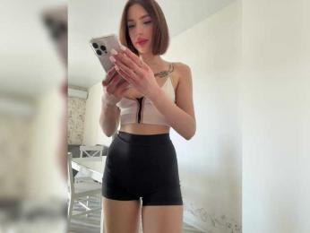 BabyDarii — Bongacams recorded stream image, 04.04.2025 12:30