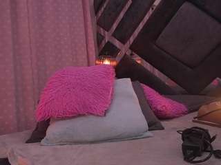 violeta-sanz — Camsoda recorded stream image, 05.04.2025 03:00