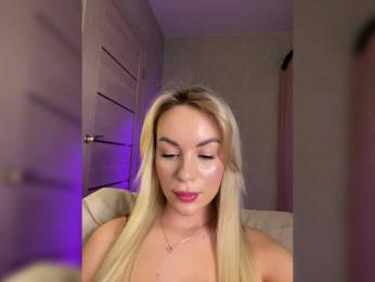 Mila-m — Bongacams recorded stream screenshot (05 Apr 2025)