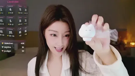 Lucky-baby — Stripchat recorded stream image, 05.04.2025 13:10