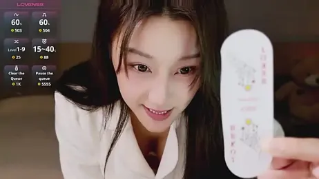 Lucky-baby — Stripchat recorded stream image, 05.04.2025 13:10