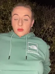 Strongqueen — Stripchat recorded stream image, 05.04.2025 17:10