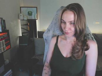 Adamova_Eva — Bongacams recorded stream screenshot (05 Apr 2025)