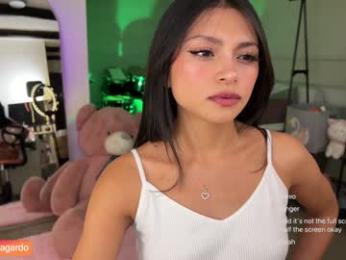 sweet_littleee — Chaturbate recorded stream image, 05.04.2025 21:30