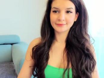 elaanna — Chaturbate recorded stream image, 06.04.2025 06:50
