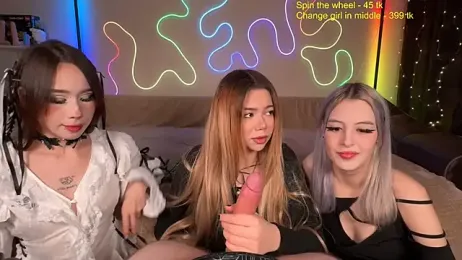 NickAnny — Stripchat recorded stream screenshot (04 Feb 2025)