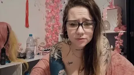 sullye — Stripchat recorded stream image, 06.04.2025 20:40