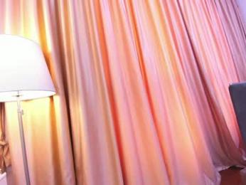 ehotlovea — Chaturbate recorded stream screenshot (06 Apr 2025)