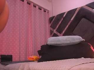 violeta-sanz — Camsoda recorded stream image, 08.04.2025 03:00