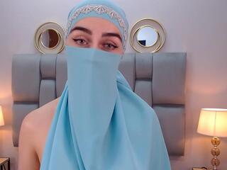 Aliah Manzur — Flirt4free recorded stream screenshot (08 Apr 2025)