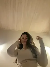 OohBunny — Stripchat recorded stream screenshot (08 Apr 2025)