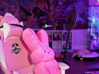 lovenzia — Camsoda recorded stream image, 09.04.2025 02:50