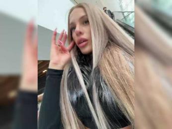 ALVUWKA — Bongacams recorded stream screenshot (09 Apr 2025)