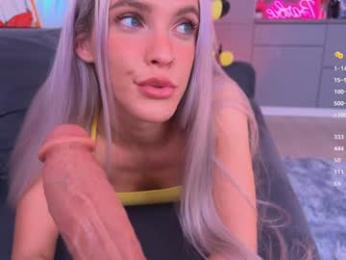 blush_mikki — Chaturbate recorded stream image, 09.04.2025 08:40