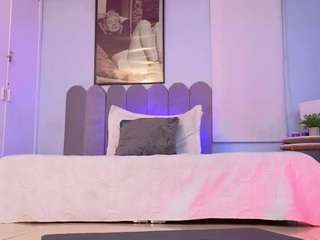 lady-brownn — Camsoda recorded stream image, 09.04.2025 12:50