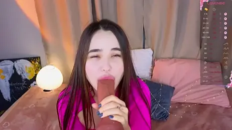 KateBleare — Stripchat recorded stream image, 09.04.2025 14:00