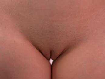 dovia — Chaturbate recorded stream image, 10.04.2025 07:30