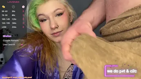 RoxyMarvel — Stripchat recorded stream screenshot (10 Apr 2025)