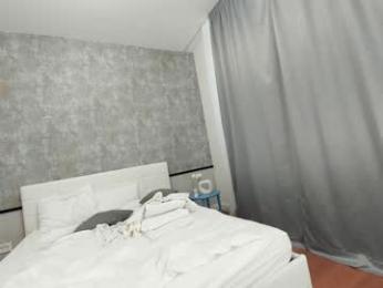 ehotlovea — Chaturbate recorded stream screenshot (10 Apr 2025)