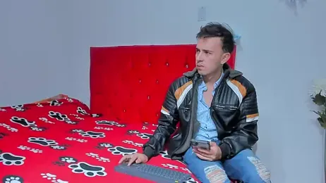 big-dicktop23 — Stripchat recorded stream image, 11.04.2025 03:50