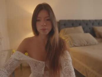 emma_lu1 — Chaturbate recorded stream image, 11.04.2025 12:10
