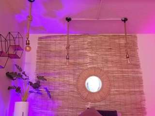 lady-brownn — Camsoda recorded stream image, 11.04.2025 11:40