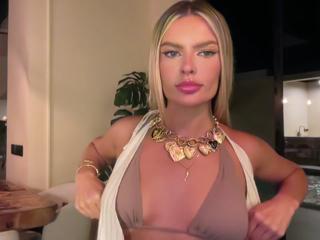 Anais A — Flirt4free recorded stream image, 11.04.2025 20:10
