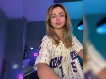 Nataliecroys — Bongacams recorded stream image, 11.04.2025 23:10