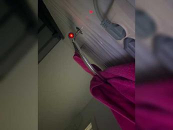 BabyDarii — Bongacams recorded stream image, 12.04.2025 11:10