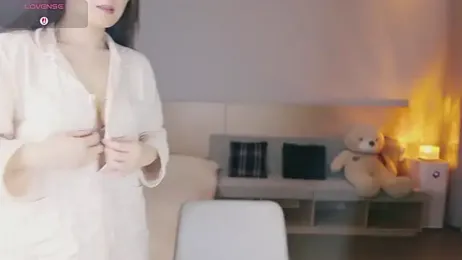 Lucky-baby — Stripchat recorded stream image, 12.04.2025 13:10