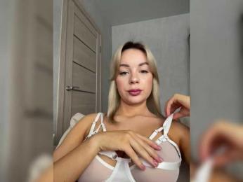 Mila-m — Bongacams recorded stream screenshot (05 Feb 2025)